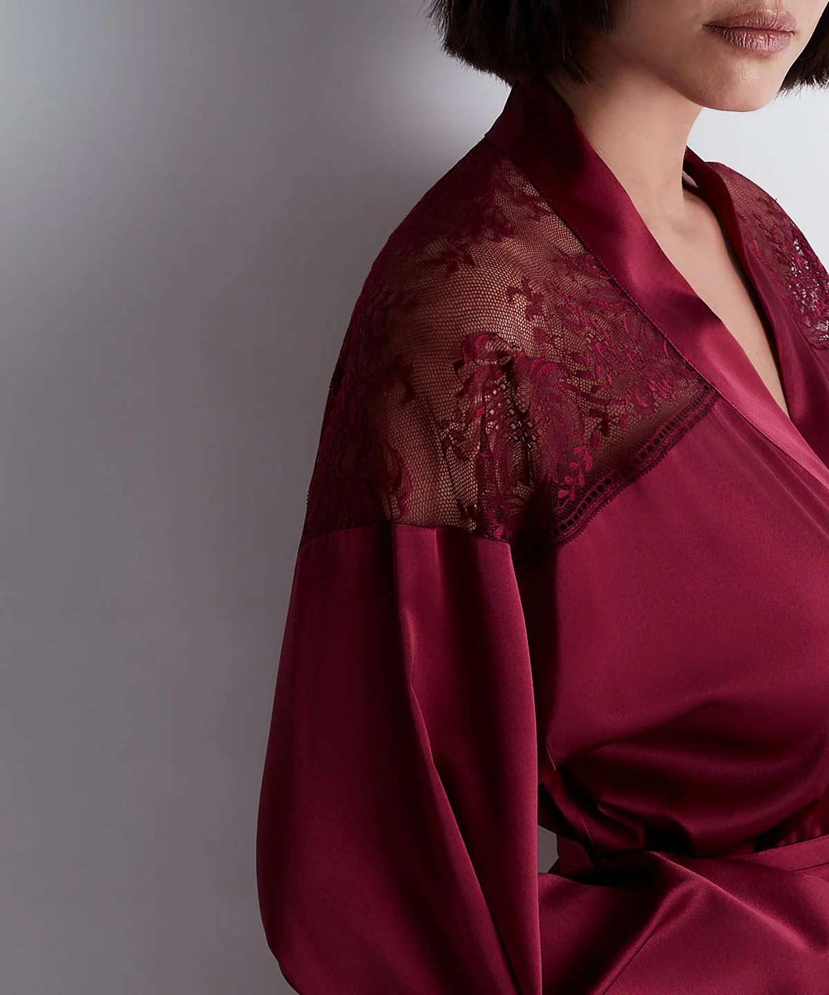 Midnight Whisper Kimono Crimson Red - Image 4